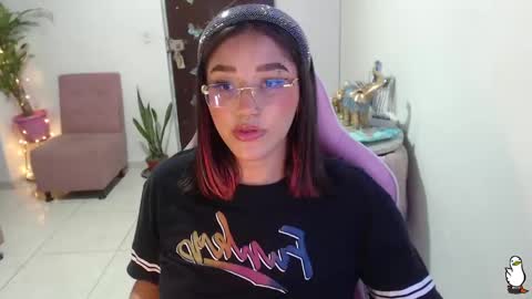 Daniela online show from 02.21.25