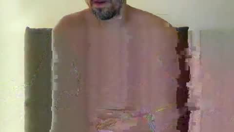 Snapshot of littlebigrabbit chatting on 10.19.25 LittleBigRabbit online show from 10.19.25