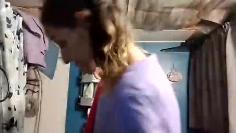 Snapshot of littlebigsquirt7945 chatting on 10.23.25 Sady Jayne online show from 10.23.25