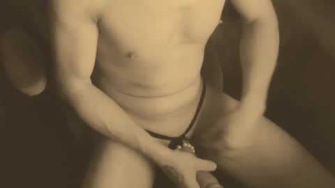 Snapshot of littleboyuk chatting on 12.02.24 HANDYBOY LONDON online show from 12.02.24