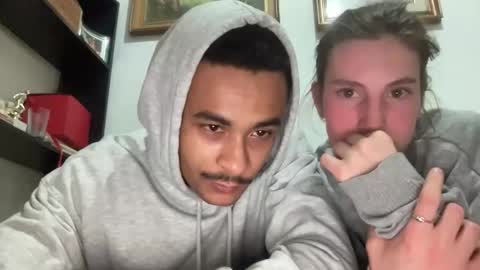 Snapshot of littlebunny_420 chatting on 10.29.25 littlebunny_420 online show from 10.29.25