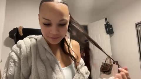 LittleCutieChloe online show from 01.12.26