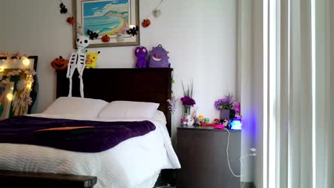 Snapshot of littledeathtrap chatting on 09.20.25 littledeathtrap online show from 09.20.25