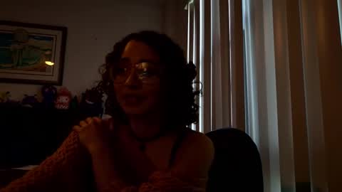 Snapshot of littledeathtrap chatting on 11.22.25 littledeathtrap online show from 11.22.25