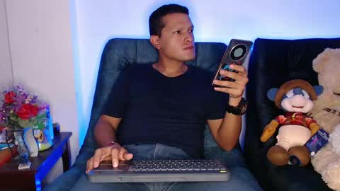 Manu online show from 06.08.26