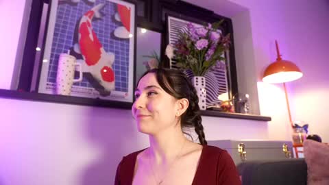 Emily Hill online show from 11.22.25