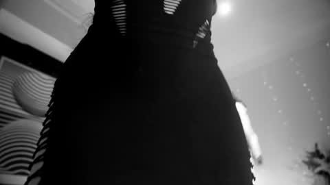 Emily Hill online show from 05.01.26