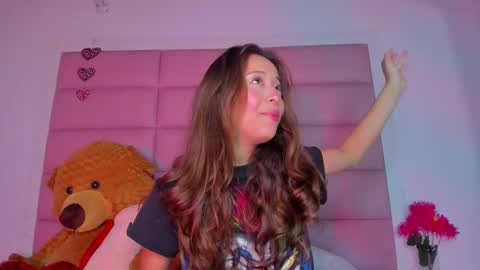 littlee_emma_ online show from 01.03.25