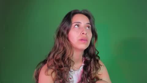 littlee_emma_ online show from 09.21.25