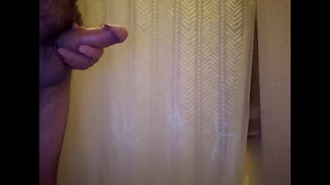 littleguyy888 online show from 09.11.25