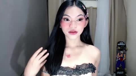 littlelace_ online show from 04.12.26