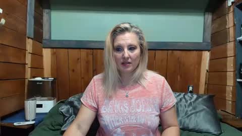 lisanixs online show from 04.25.26