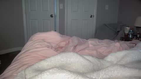 Snapshot of littlemaryjane19 chatting on 01.28.25 Marciabrady online show from 01.28.25