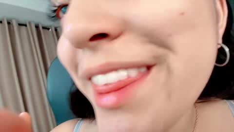 Snapshot of littlemolly_pregnant chatting on 10.03.25 Sarahs Room online show from 10.03.25