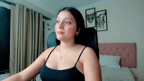 Sarahs Room online show from 03.27.26