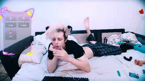 Snapshot of littlepinkcat chatting on 06.29.26 Felix online show from 06.29.26