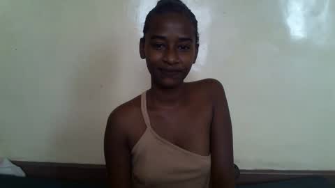 littlesandie online show from 03.10.25