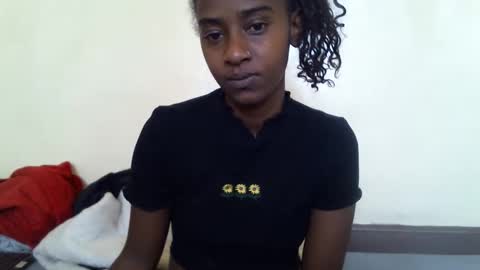 littlesandie online show from 09.29.25