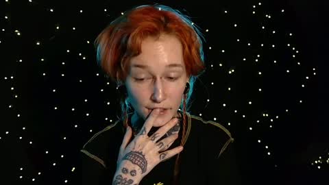 Niki  free tg channel with some photos gifs and info about streams  online show from 02.08.25