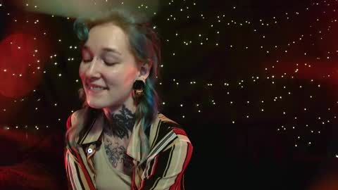 Niki  free tg channel with some photos gifs and info about streams  online show from 11.23.25