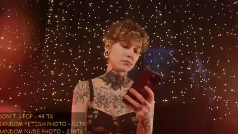 Snapshot of littlespacemouse chatting on 06.17.26 Niki free tg channel with some photos gifs and info about streams online show from 06.17.26