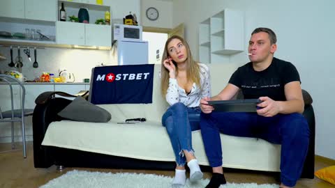 Snapshot of littlesweettifany chatting on 12.22.24 Little Tifany online show from 12.22.24