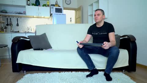 Snapshot of littlesweettifany chatting on 02.10.25 Little Tifany online show from 02.10.25