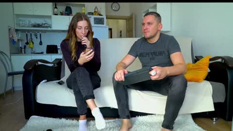 Snapshot of littlesweettifany chatting on 10.17.25 Little Tifany online show from 10.17.25