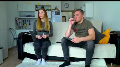 Snapshot of littlesweettifany chatting on 10.27.25 Little Tifany online show from 10.27.25