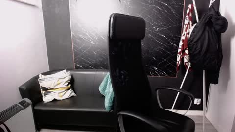 Snapshot of littleviki_ chatting on 12.04.24 Viki online show from 12.04.24