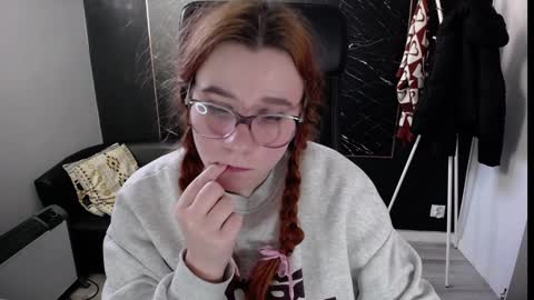 Snapshot of littleviki_ chatting on 01.14.25 Viki online show from 01.14.25