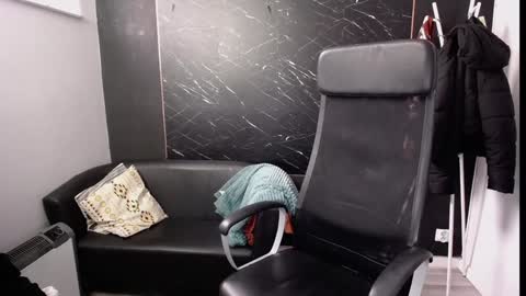 Snapshot of littleviki_ chatting on 01.21.25 Viki online show from 01.21.25