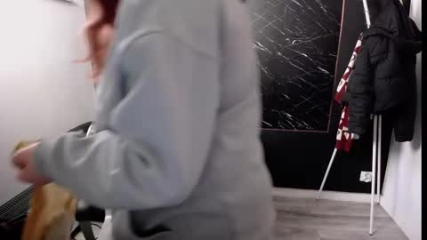 Snapshot of littleviki_ chatting on 02.17.25 Viki online show from 02.17.25