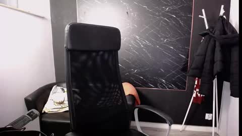 Snapshot of littleviki_ chatting on 02.24.25 Viki online show from 02.24.25