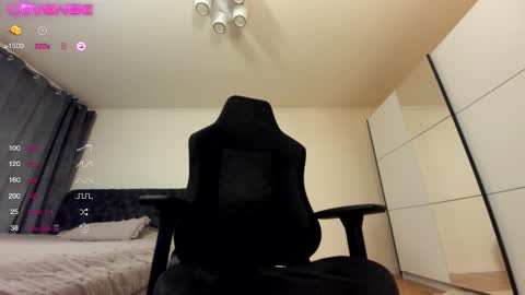 Snapshot of liveclassjay chatting on 03.04.26 jay online show from 03.04.26