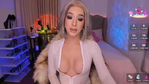 Snapshot of livecumayumi chatting on 09.28.25 Goddess Ayumi online show from 09.28.25