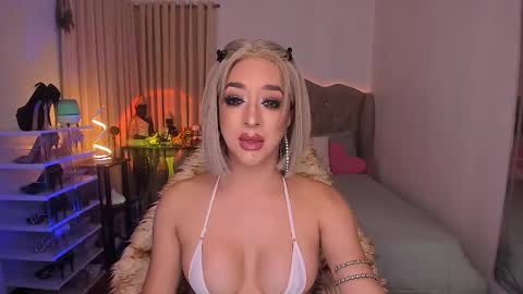 Snapshot of livecumayumi chatting on 03.27.26 Goddess Ayumi online show from 03.27.26