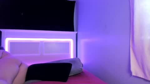 Snapshot of livinsubspace chatting on 02.27.26 Liv online show from 02.27.26