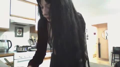 Liv Mirage online show from 01.18.25