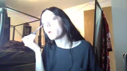 Liv Mirage online show from 03.07.25