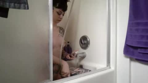 Liv Mirage online show from 10.30.25