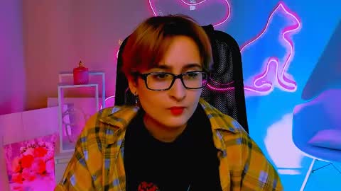 LixeLuna online show from 04.19.26
