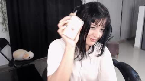 Elizabeth online show from 02.03.26