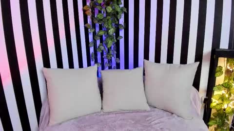 Liz  online show from 01.13.26