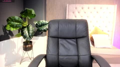 Snapshot of liza_honey chatting on 08.06.26 liza honey online show from 08.06.26