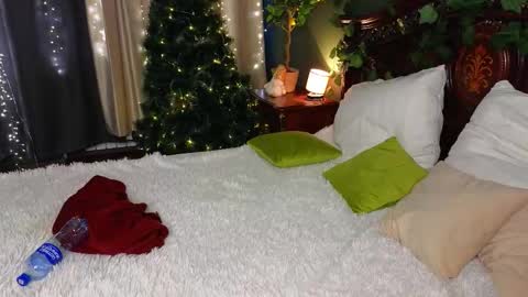 Snapshot of liza_mur chatting on 02.08.26 your love online show from 02.08.26