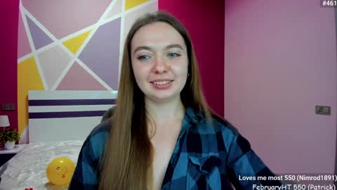 Girl next door online show from 02.01.25