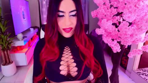 Snapshot of lizagothdoll chatting on 10.06.25 Liza Goth online show from 10.06.25