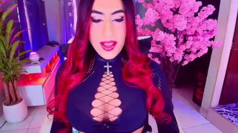 Snapshot of lizagothdoll chatting on 11.15.25 Liza Goth online show from 11.15.25