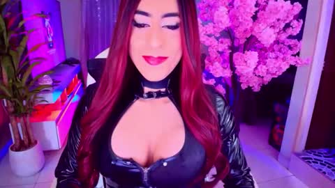 Snapshot of lizagothdoll chatting on 11.26.25 Liza Goth online show from 11.26.25